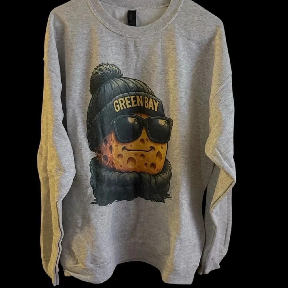 Gildan Light Gray Heavy Blend Sweatshirt Unisex Large Green Bay